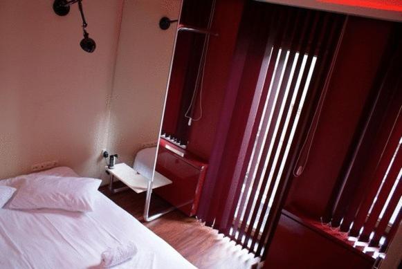 Element Suites Istanbul Bilik gambar
