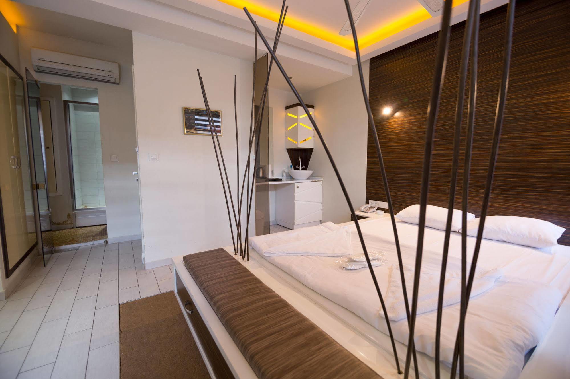 Element Suites Istanbul Luaran gambar